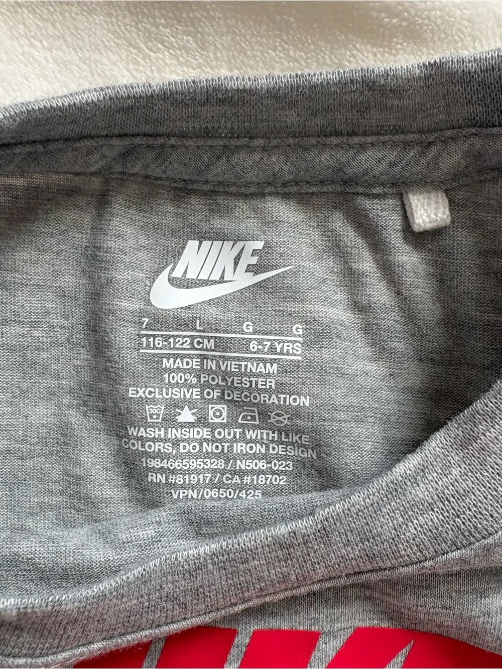 Nike Kids' Gray Long-Sleeve Logo Tee - Red Swoosh